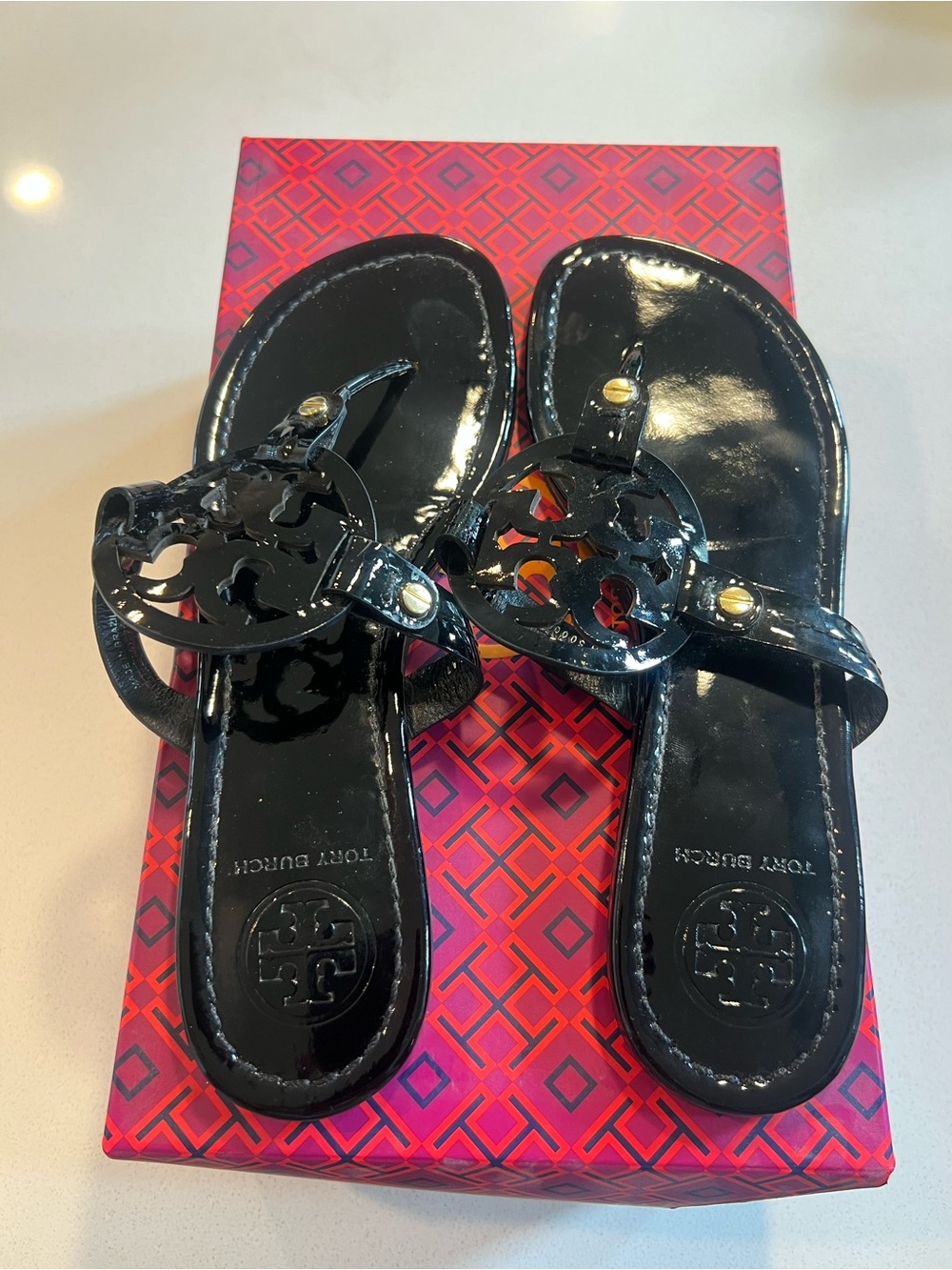 Tory Burch Miller Patent Sandals Black Size 7.5 w/ Original Box